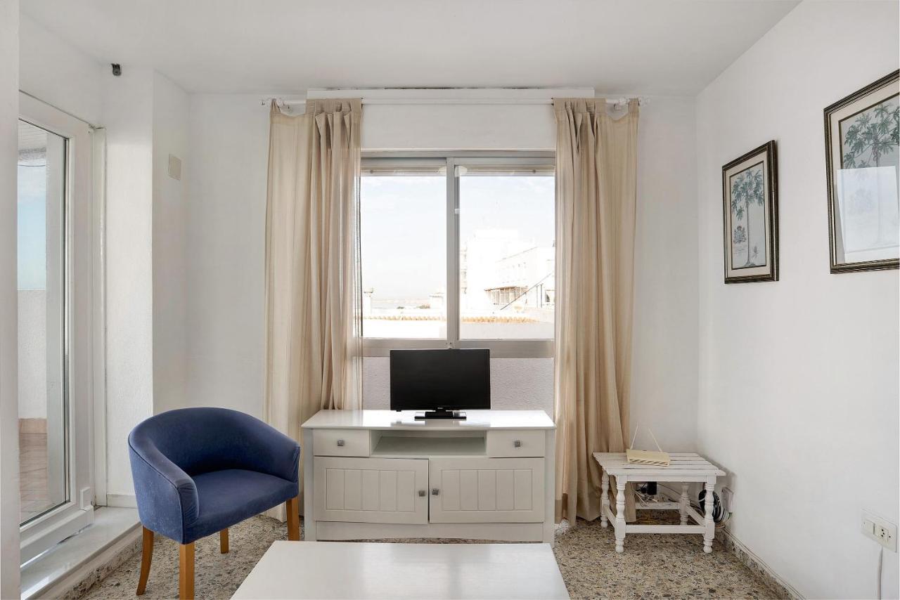 Atico Conil Vistas - Solo Familias Apartment Conil De La Frontera Bagian luar foto